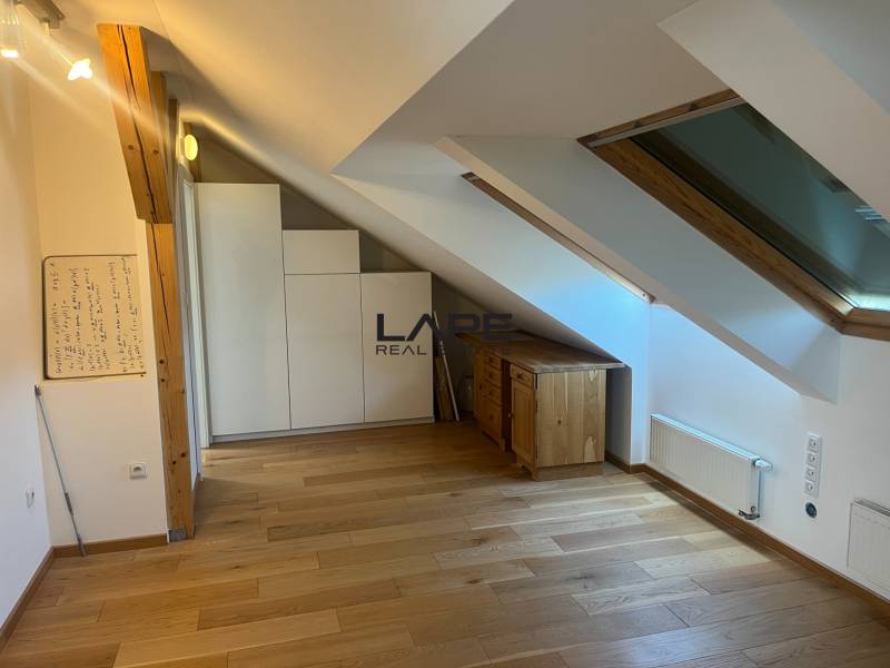 Sale Family house, Family house, Stredná, Bratislava - Ružinov, Slovak