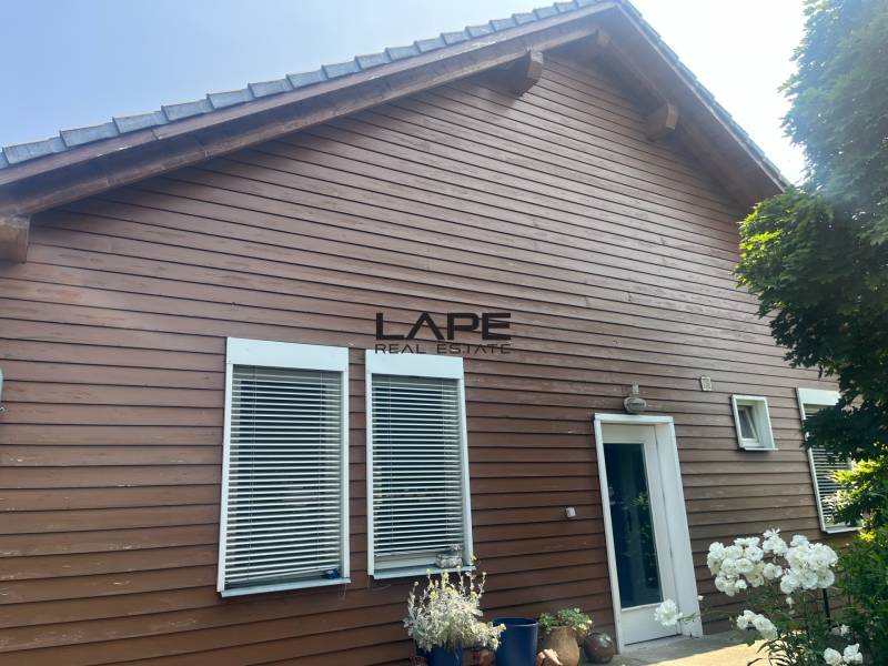 Sale Family house, Family house, Stredná, Bratislava - Ružinov, Slovak