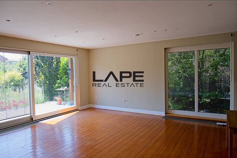 Sale Family house, Family house, Stredná, Bratislava - Ružinov, Slovak