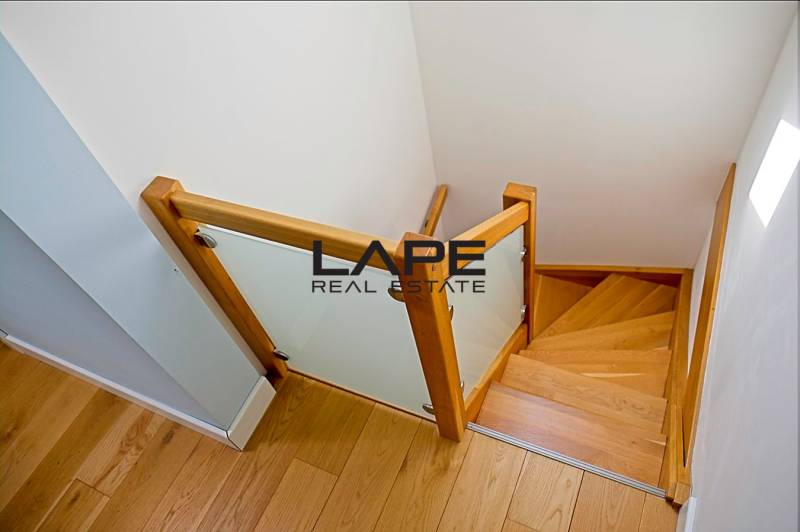 Sale Family house, Family house, Stredná, Bratislava - Ružinov, Slovak